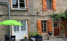 Doxie Cottage